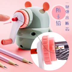 轉(zhuǎn)筆刀小學(xué)生削筆刀手搖自動進(jìn)鉛卡通削筆器大女兒童機器人刨筆器