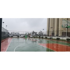 太倉(cāng)中集冷藏物流裝備有限公司   招聘  焊工  普工 男，18-45歲，身高1.65m以上，會(huì)寫(xiě)字
