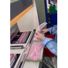 天津津南區(qū)美甲廠招聘 男女臨時(shí)工16～42歲，